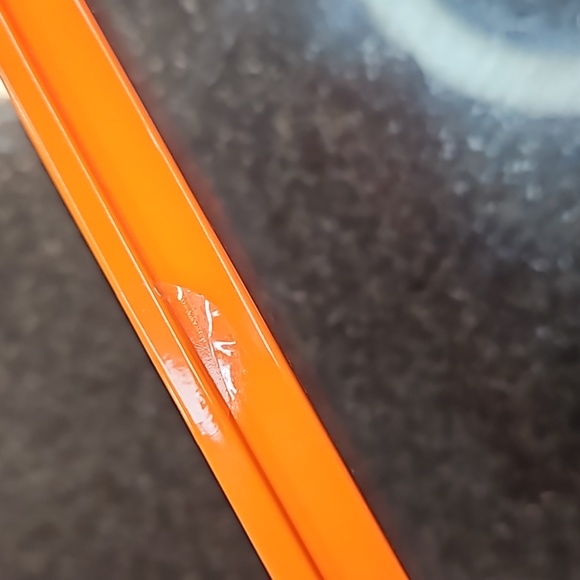 NIP - Glass Screen Protector - Picture 3 of 4